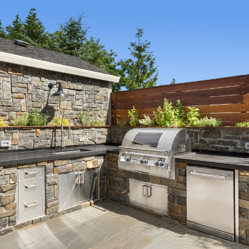 Outdoor Kitchen Stylish & Functional Backyard Cooking