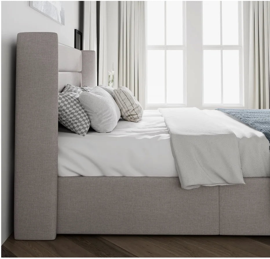 Luxury Kingsized Storage Bed with Drawers for Extra Space
