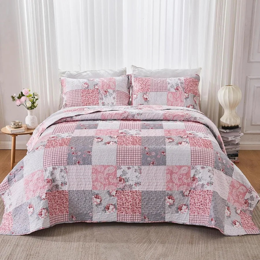 Pink Queen Size Quilt Set