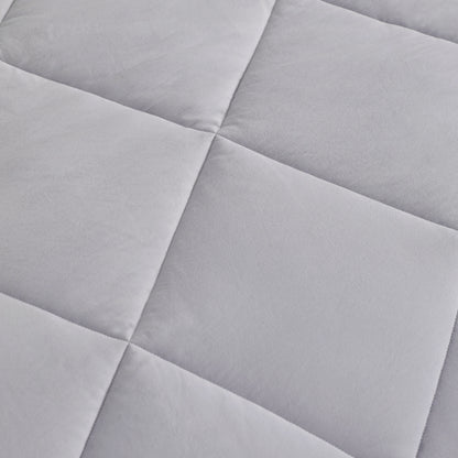 Five Piece Bedding Comforter Set