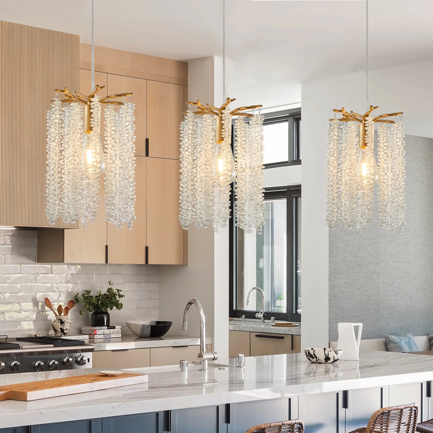 Luxury Crystal Pendant Lights for Elegant Home Lighting