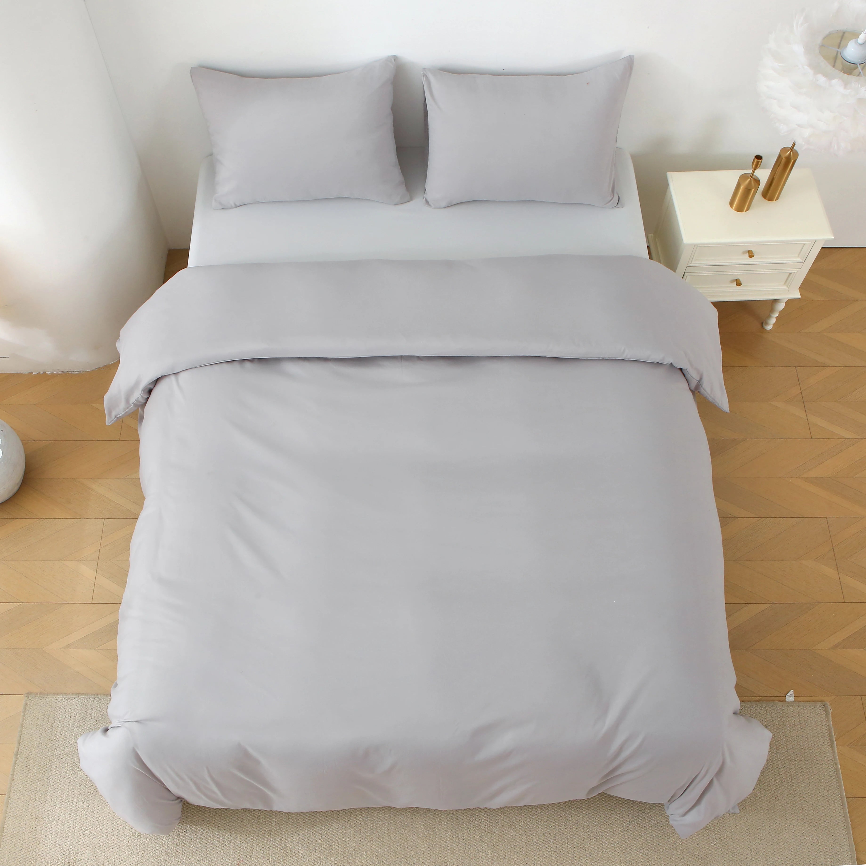 Luxury Solid Color Bedding Set for Bedrooms