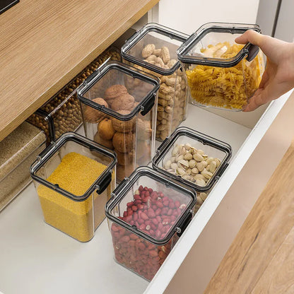Plastic Food Storage Containers